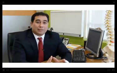 Los vínculos del neurocirujano de Martinelli