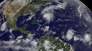 Advertencia de tormenta en Baja California por Norma