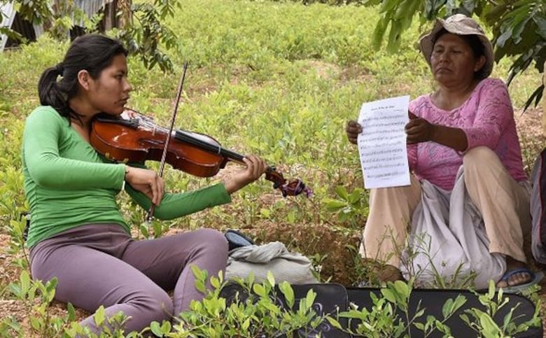 Sinfónica juvenil boliviana, un templo para labrarse un futuro