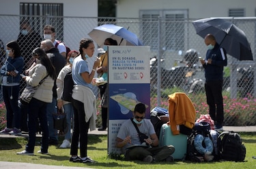 Colombia reduce tiempo de aislamiento por la Covid-19 pese a incremento de casos