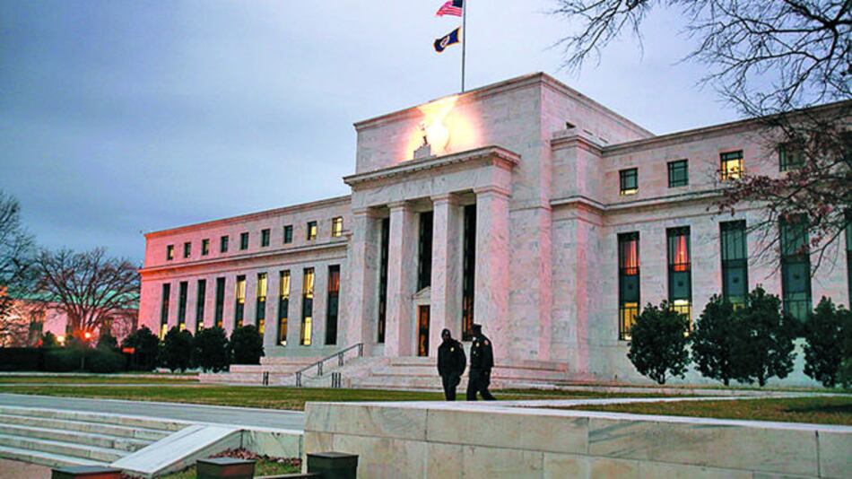 Prevén nueva alza de tasas