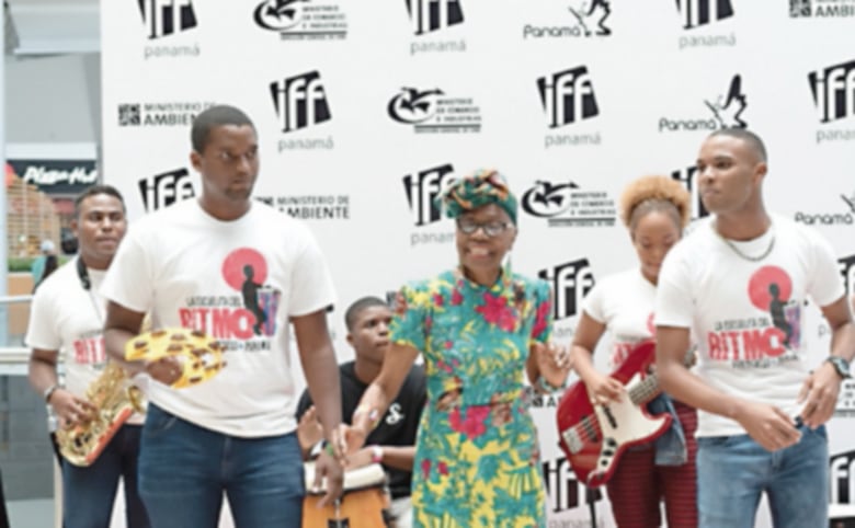 ‘Calypsonians’ explora nuevos espacios