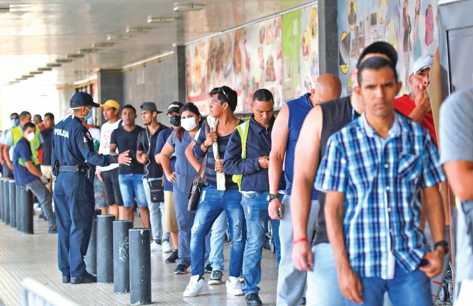 Salud recurre a otros especialistas ante falta de médicos intensivistas