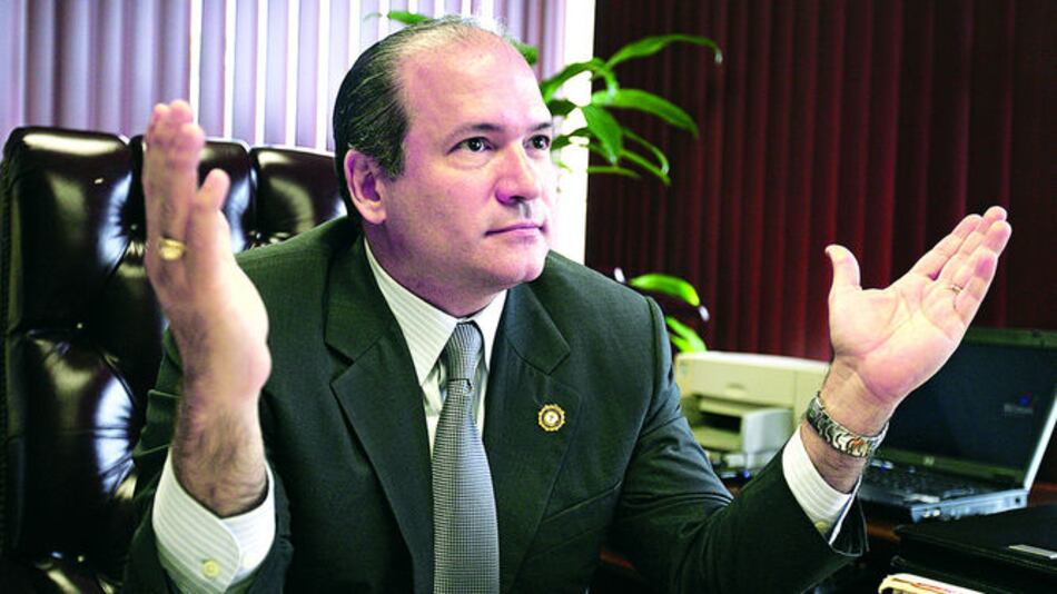 Harry Díaz al presidente de la Asamblea: 'Estoy a completa disposición'