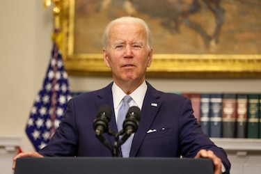 Biden ayuda a los venezolanos