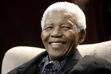 Mandela regresa a su pueblo natal