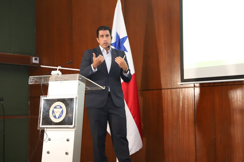 José Ramón Icaza será el ministro del Canal, pieza clave para que el Ejecutivo encare la crisis hídrica