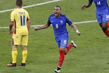 Payet salva a Francia en el inicio de la Eurocopa