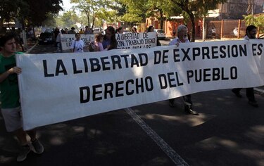 La libertad de prensa cayó en 2014, según informe