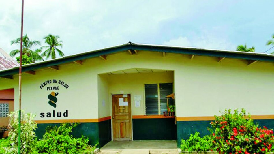 Moradores de Pixvae esperan mejores días