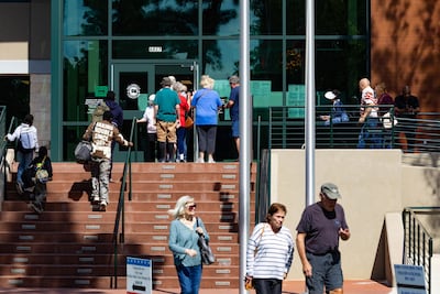 Texas bate récords de voto anticipado en varios condados en plena pugna por el Senado