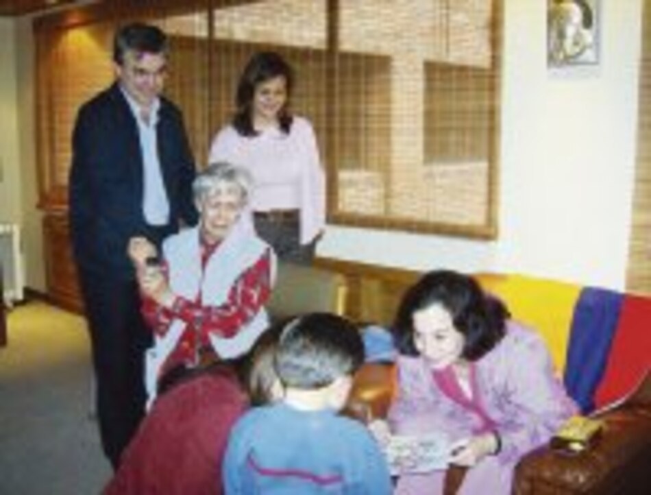 Clara Rojas se reencuentra con su hijo Emmanuel