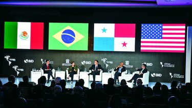 Jefes de Estado se toman el foro empresarial