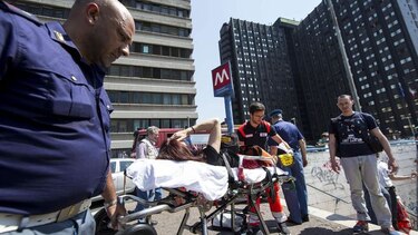 Colisionan dos trenes en el metro de Roma