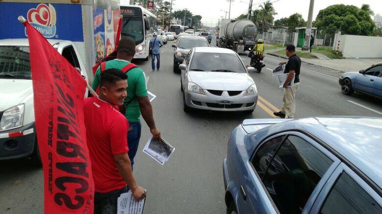 Miembros del Suntracs salen a las calles en el séptimo día de huelga