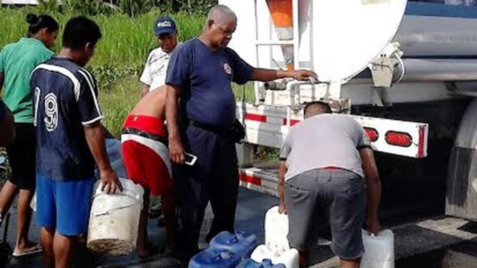 Desesperación ante la falta de agua en Isla Colón