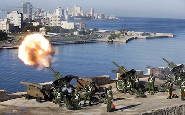 Televisión cubana exhibe por primera vez urna con cenizas de Fidel Castro