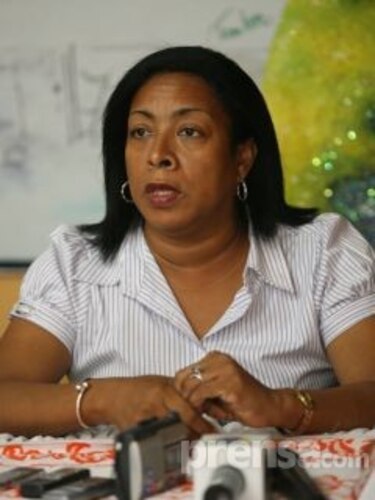 Padres de familia rechazan medidas de presión de docentes