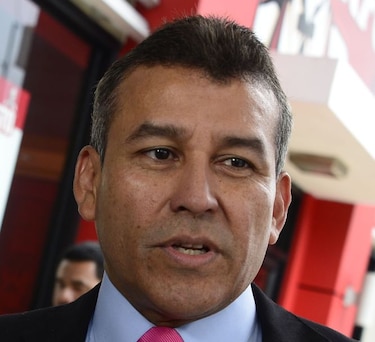 Sidney Sittón renuncia a la defensa de Alejandro Moncada Luna