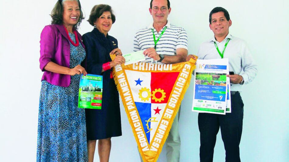 Patrocinio a cuarto foro agropecuario