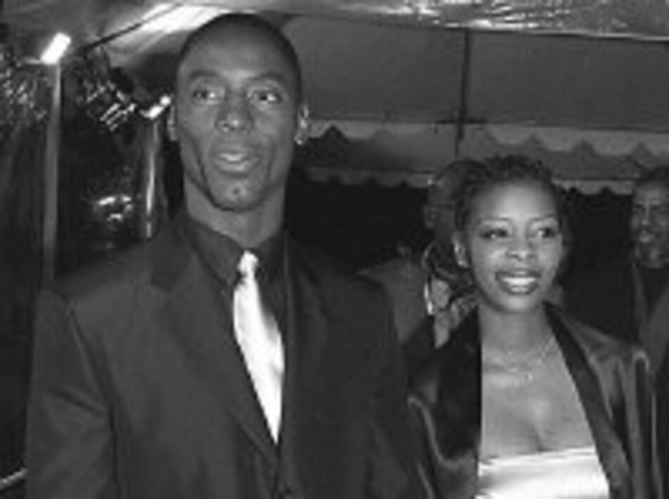 El despido de Isaiah Washington