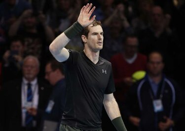 Murray supera a Nishikori y sigue invicto