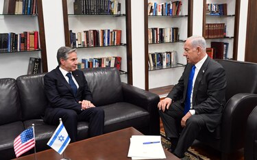 Blinken llega a Tel Aviv para reunirse con Netanyahu