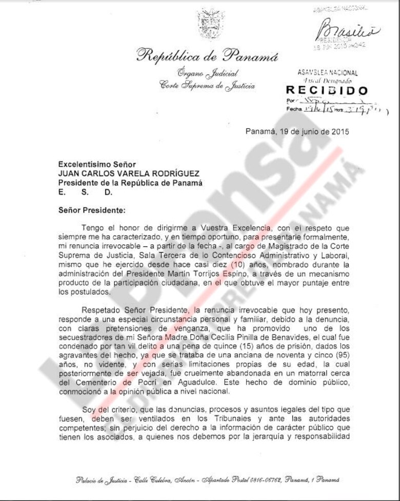 Víctor Benavides renuncia a la Corte Suprema de Justicia