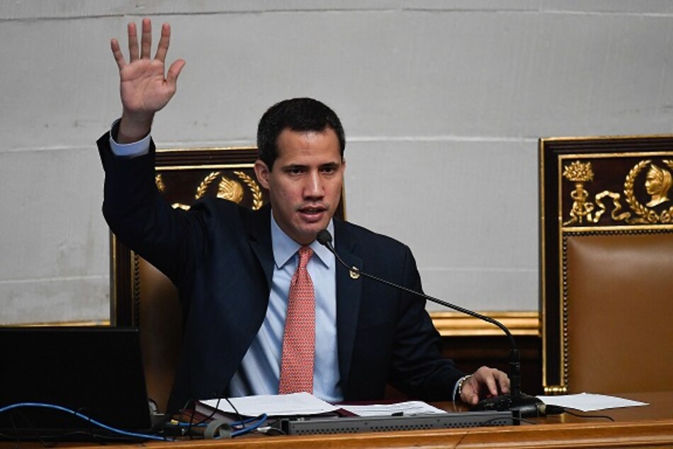 Estados Unidos acusa a Nicolás Maduro de sobornar para evitar que Juan Guaidó se reelija