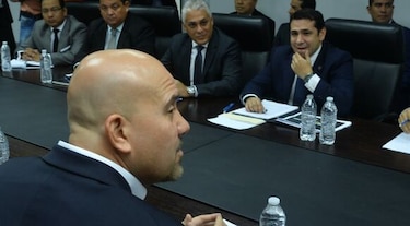 Del Rosario y Mirones comienzan reuniones de transición en el Ministerio de Seguridad