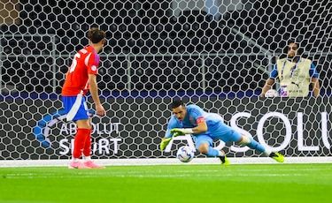 La longevidad de Bravo y Guerrero, lo único para destacar en el empate sin goles entre Chile y Perú