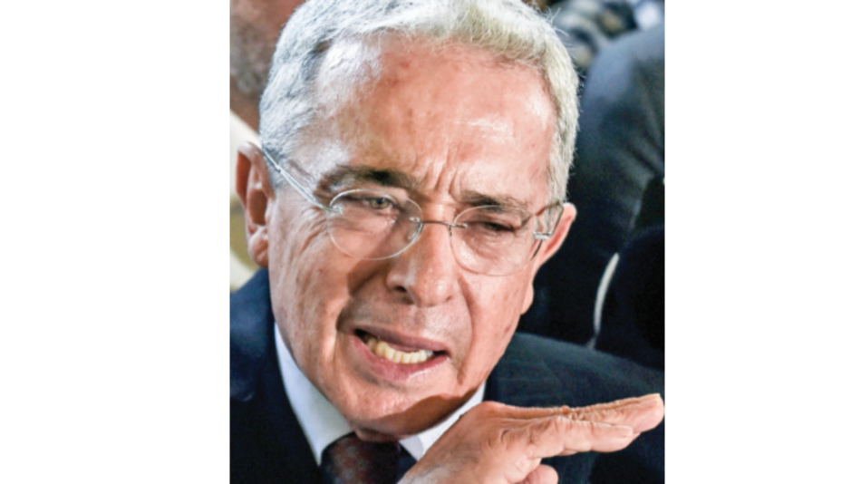 Expresidente Álvaro Uribe está en  arresto domiciliario