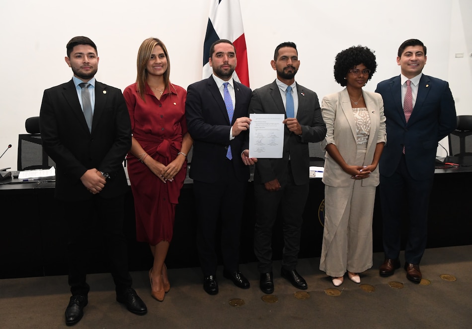 Coalición Vamos publicará actas, grabaciones y votaciones de las comisiones que preside