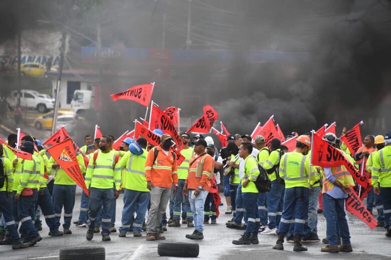 Un lunes marcado por los cierres y protestas