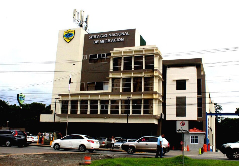 Migración responde algunas dudas sobre nueva regulación que afecta a venezolanos