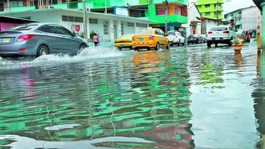 Pese a obras, El Chorrillo se inunda