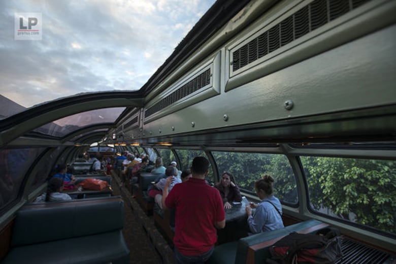 Un viaje nostálgico en el tren interoceánico