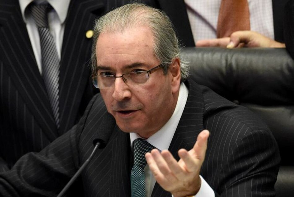 Cámara de Diputados restringe investigación contra su presidente, enemigo de Rousseff