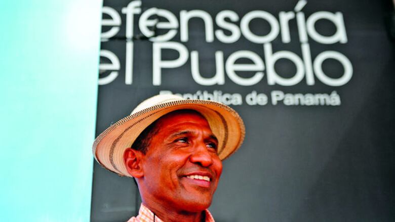 Objetan a Castillero Hoyos para la Defensoría