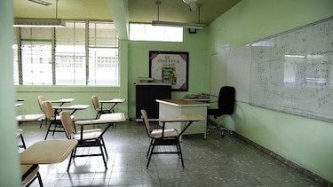 'Deberían dar el ejemplo de que la resolución de conflictos es  por la vía del diálogo', dice Apede a los docentes