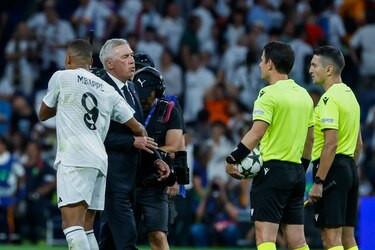 Ancelotti alcanza los 300 partidos en el Madrid, mientras el equipo busca romper rachas ante el Alavés