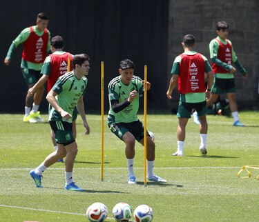 FIFA confirma a siete selecciones con campamento base en México