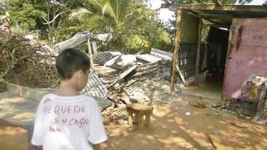 Desalojados de Arraiján se resisten a dejar un lote