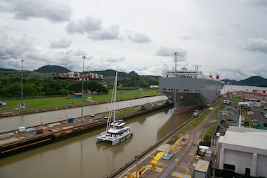 Prácticos preocupados por inacción del Gobierno sobre el futuro del Canal