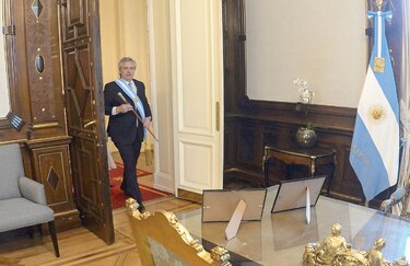 FMI califica de positivas las  acciones de Fernández 