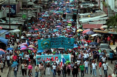 Exigen diálogo por la educación