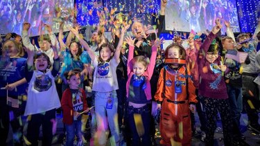 La NASA celebra el año nuevo con un histórico sobrevuelo