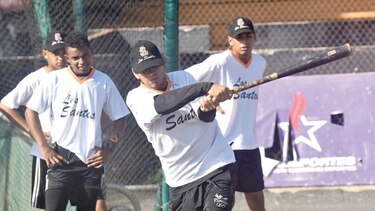 Santeños visitan a Panamá Este en su primer partido