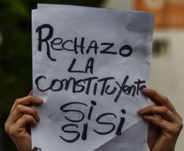 Un muerto y tres heridos en tiroteo durante plebiscito opositor en Venezuela