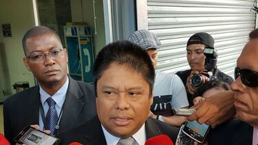 Ministro Alexis Bethancourt presenta querella penal por caso de sobornos